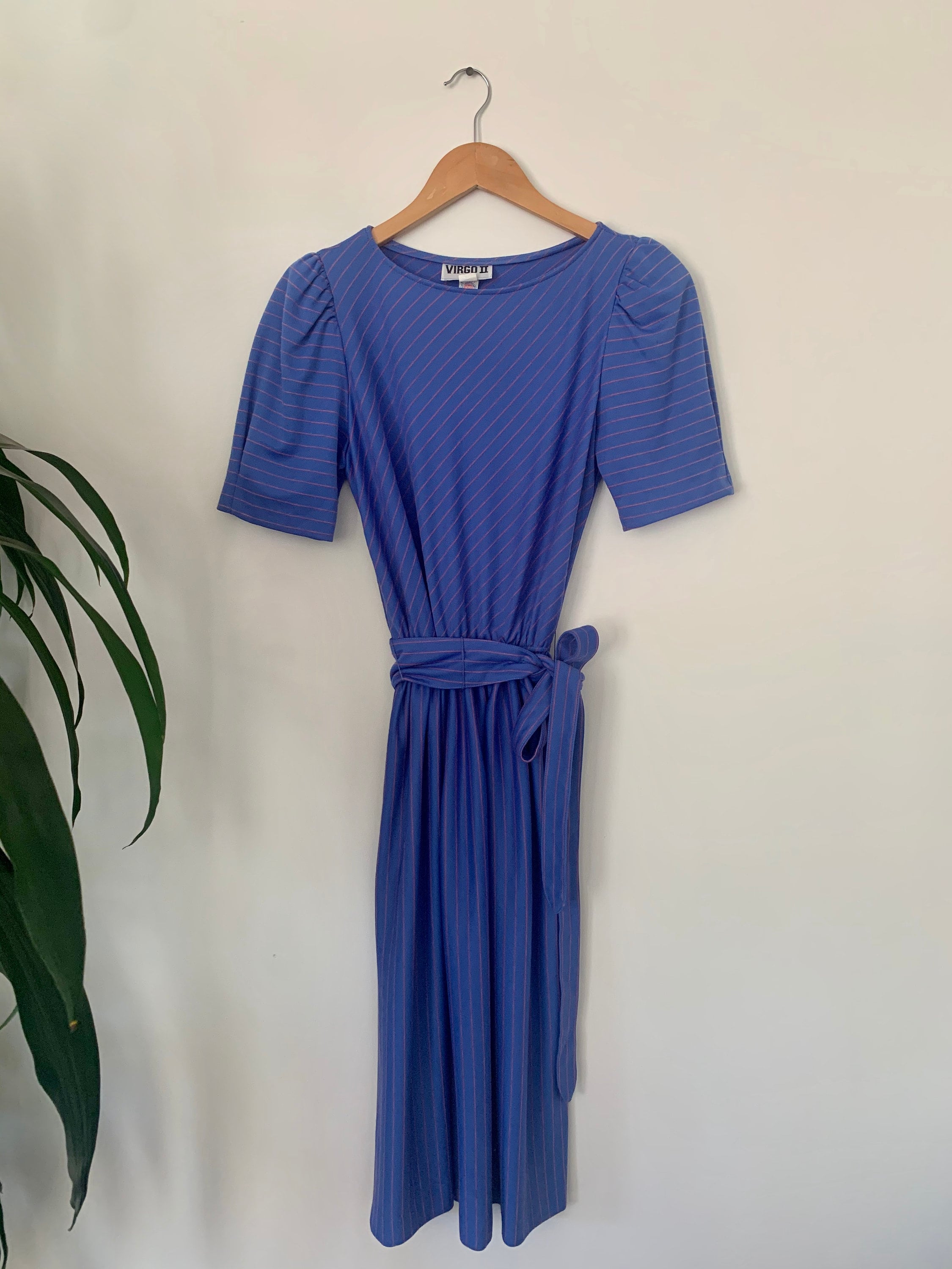 Virgo II / Vintage Dress / Midi Shift Dress / Short Sleeve - Etsy UK