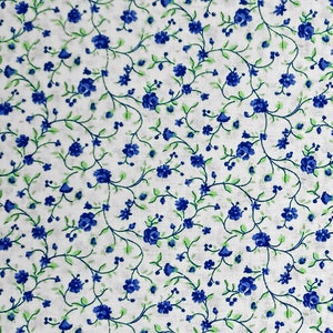 Wild Flowers White Blue Rose Vine Cotton Calico Quilt Cotton Tiny Floral Santee