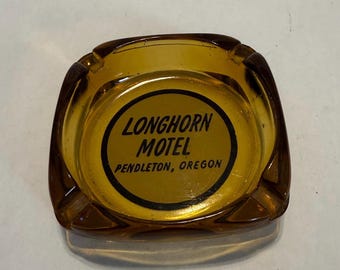 Cenicero ámbar antiguo Longhorn Motel Pendleton Oregon Tobbaciana