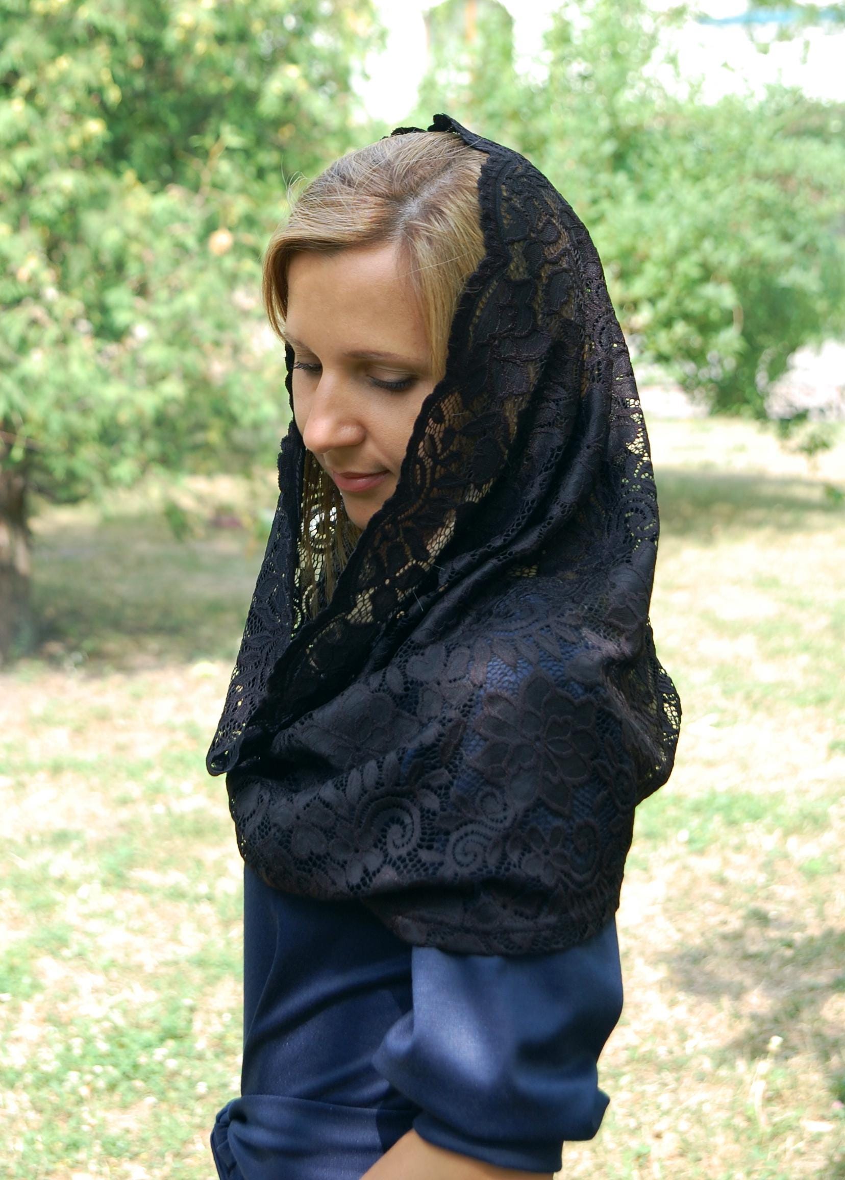 Schwarzer Unendlichkeits-Schal Mit Spitze - Diskreter Kirchenschleier Medium