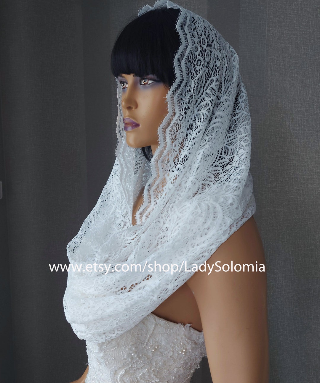 thumbnail image 2 of 3 Pcs Mantilla Catholic Chapel Veils, Triangle Veil 2 of 13