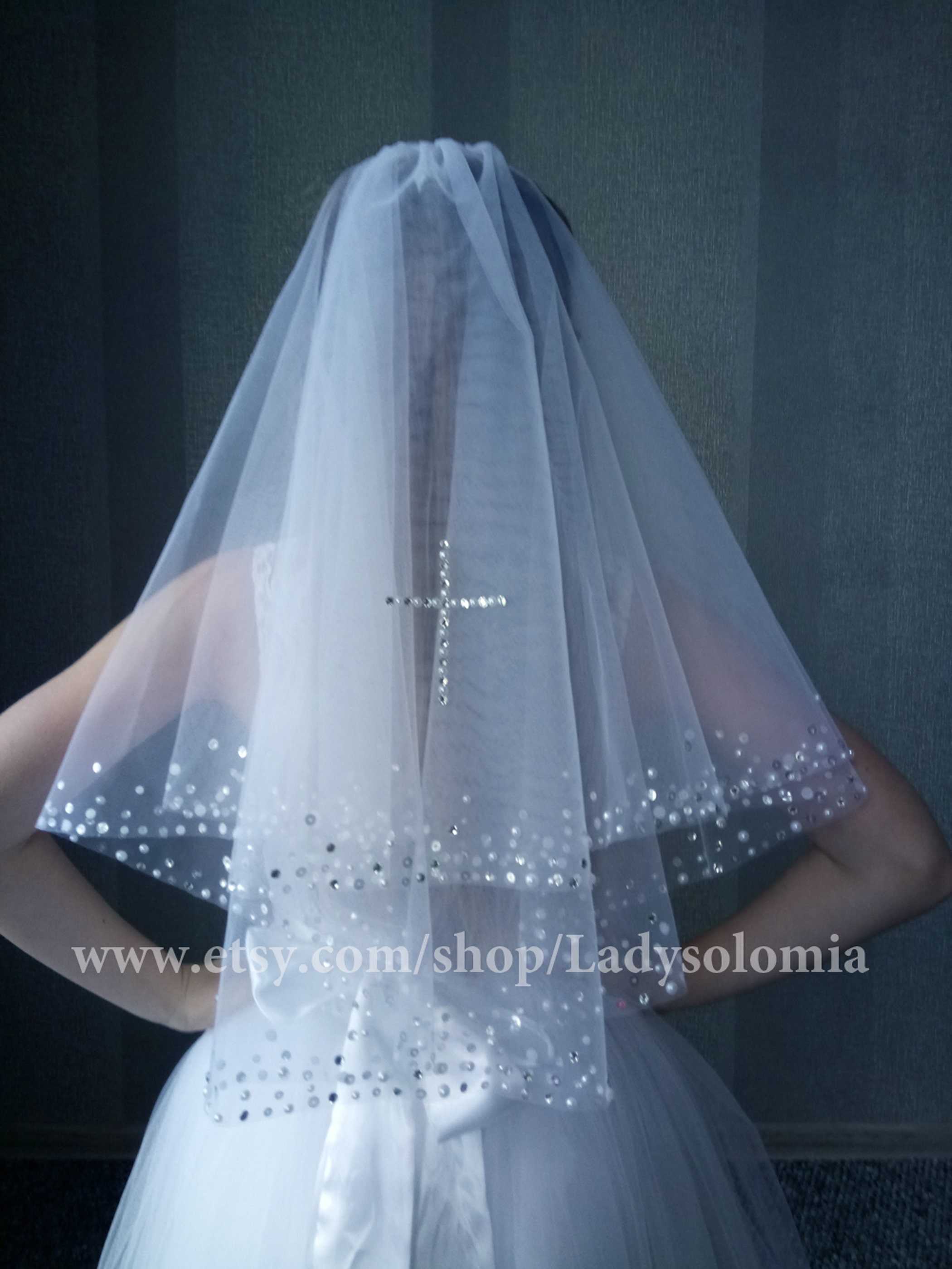 First Communion Wreath Veil With Pearls and Crystals, Catholic First Communion  Veils