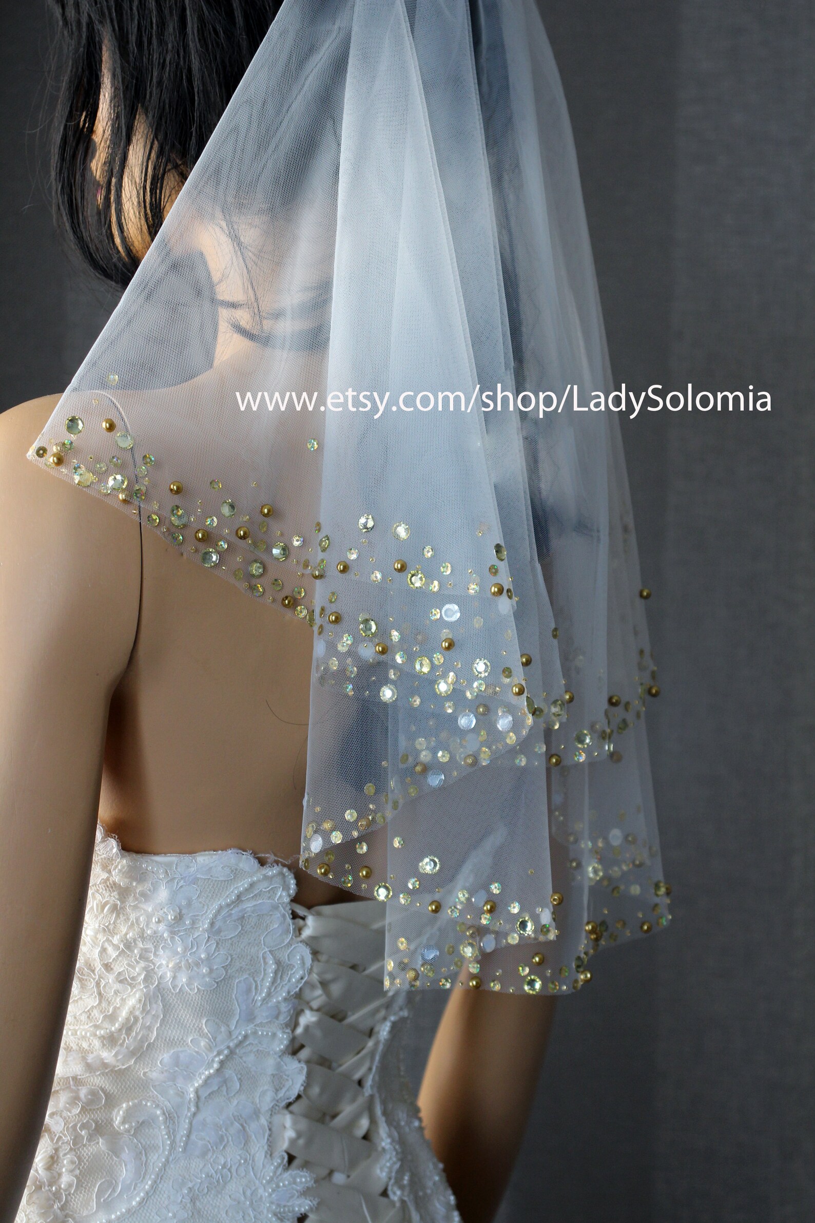 Gold Crystal Veil Short Pearls Bridal Veil Shoulder Length Etsy
