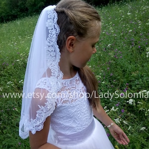 First Communion Veil, Holy Communion, Lace Communion Veil, white Flowergirl veils Little girls veil Mantilla Communion white Lace girl veils 画像 7