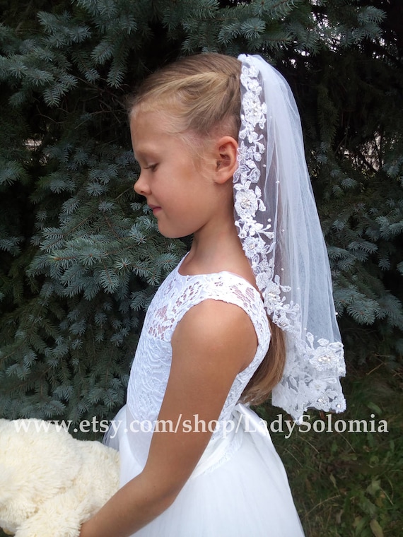 First Communion Veil, One Tier Communion Veil, Holy Communion, Lace Communion  Veil, Flower Girl Veils, Little Girls Veil, Communion Mantilla 