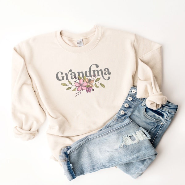 Floral Grandma Sweatshirt | Vintage Feminine Grandma Sweatshirt | Retro Floral Grandma Crewneck | Grandma Sweater | Gift for Grandma