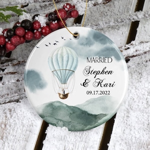 Wedding Ornament/Personalized Christmas Ornaments/Wedding Gift/Hot Air Balloon Ornament/Bridal Shower Gift/Married Ornament/Wedding Decor