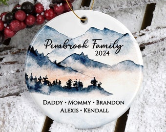 Family Ornament Personalized/Family Gift/Mountain Decor/Family Christmas Ornament/Custom Family Ornament/Mountain Ornament/Personalized Gift