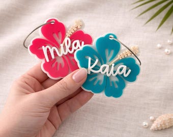 Personalized Hawaiian Hibiscus Flower Keychain - Custom Name Bag Charm in Pink Acrylic