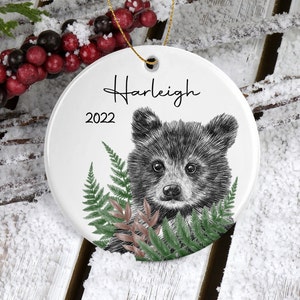 Bären-Verzierung / personalisiertes Geschenk / Waldverzierungen / schwarze Bärenverzierung / Bären-Geschenke / Waldtiere-Dekor / Namensverzierung / Weihnachtsgeschenk-Idee