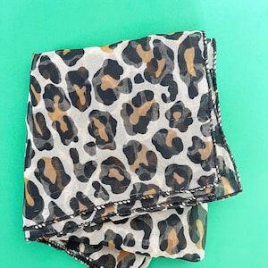 80's Cheetah Scarf