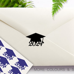 300 Pcs Graduation Stickers 2023 Gold Coin Stickers Gold Embossed  Graduation Cap and Diploma Seals for Certificates Graduation Stickers for  Envelopes