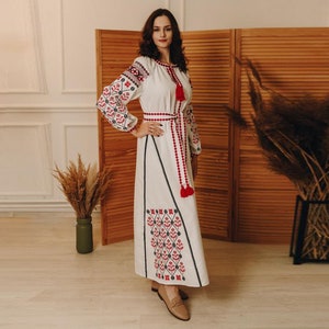 Vestido Vyshyvanka bordado: vestido largo floral étnico