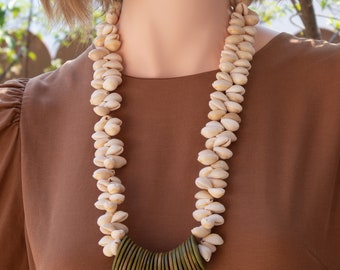 Long cowrie shell necklace, chunky beachy jewelry, boho statement necklace, natural sea shell jewelry, summer gifts for women