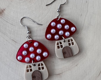 Mushroom Earrings, Red Mushroom Dangle Earrings, Woodland Fairy Jewelry, Fairycore Earrings, Birthday Gifts, Fantasy Gift for Her