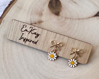 daisy earrings, Mother’s Day gift, perfect gift for mom, cute earrings dangle, earrings sets, earrings for mom, gifts for her, birthday gift