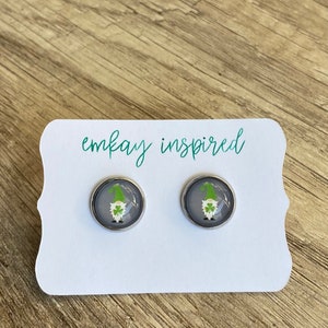 St. Patrick’s day earrings, gnome earrings, St.  Patrick’s day stud earrings, St. Patrick’s Day gnome earrings, gift for her