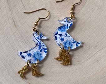 Duck jewelry for women, spring earrings,  dangle duck earrings, stud earrings, gift for her, birthday gift, gift for women, floral jewlery