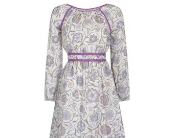 Vestido bohemio de gasa con estampado floral de los años 70