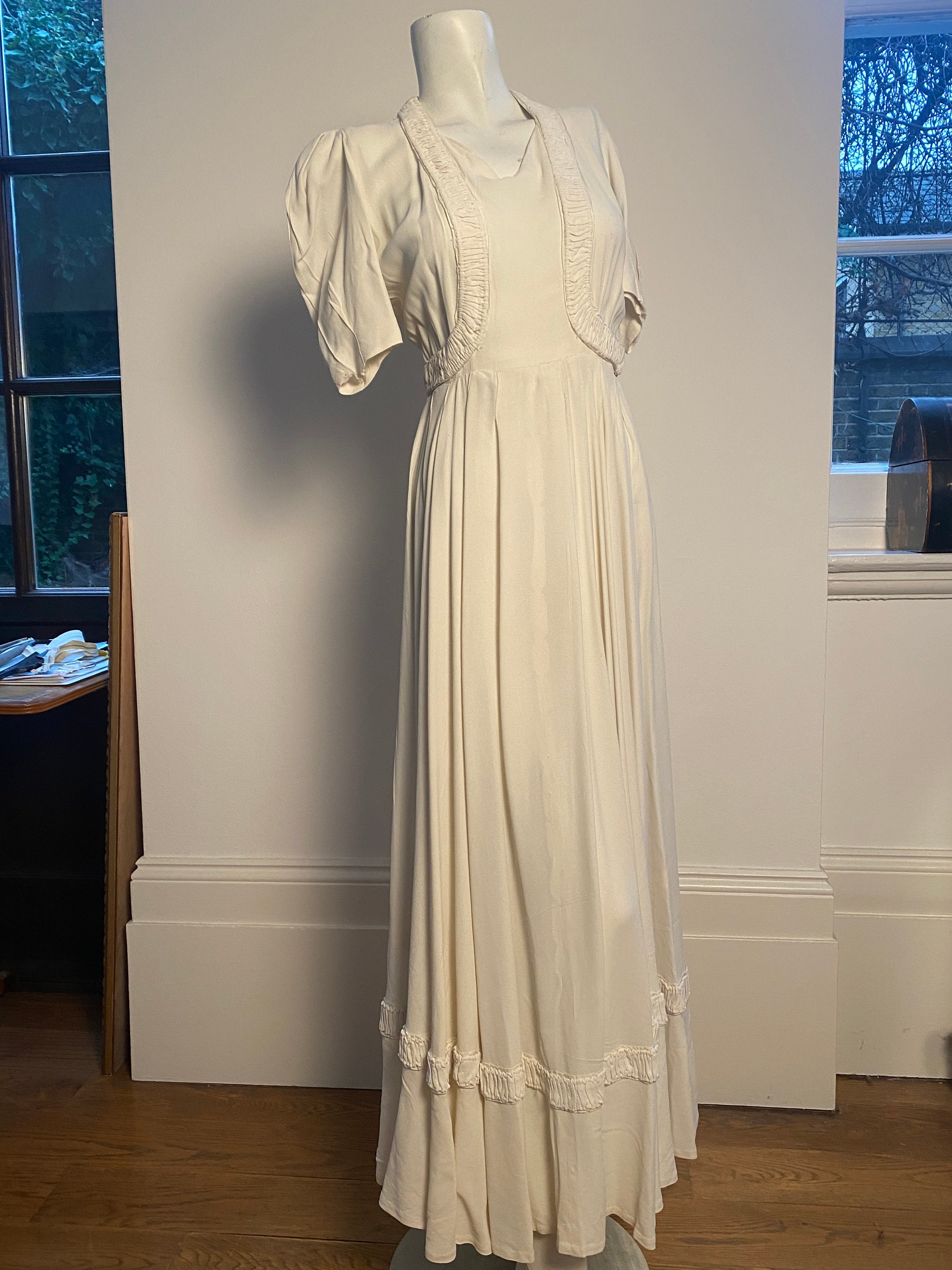 Late 1930s White Crepe Wedding Dress - Etsy
