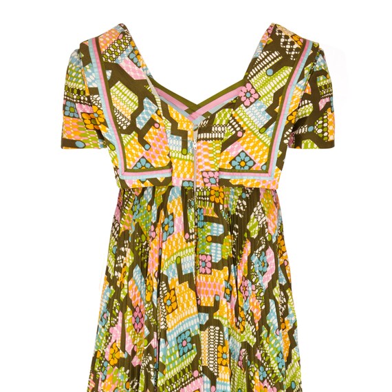 1970s Hardy Amies Pleated Abstract Print Dress Wi… - image 3
