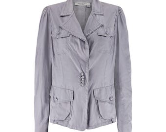 Giacca grigio-lilla documentata dalla passerella di Tom Ford per Saint Laurent del 2004