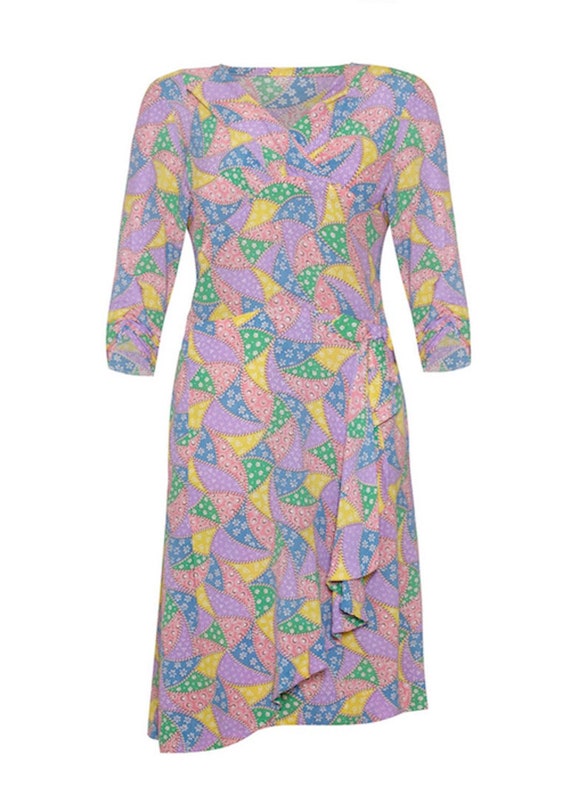 1940s Novelty Patchwork Print Rayon Dress