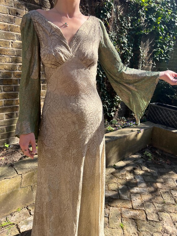 green lame dress 1930s Gold Floral Lamé With Fluted Sleeves 1980s prom dresses