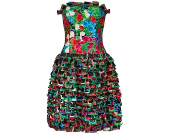 2008 Runway Oscar de la Renta Strapless Ruffle Tiered Dress