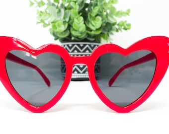 Olivia Rodrigo Heart Sunglasses | GUTS World Tour Big Red Heart Shaped Novelty Sunglasses Outdoor Music Festival Concert