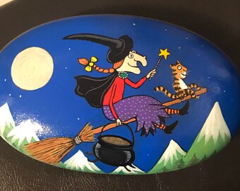 Halloween rock, Room on the broom, hand painted rock, halloween, witch, paperweight, petrock, rock paintings, custom rocks, broomstick cat