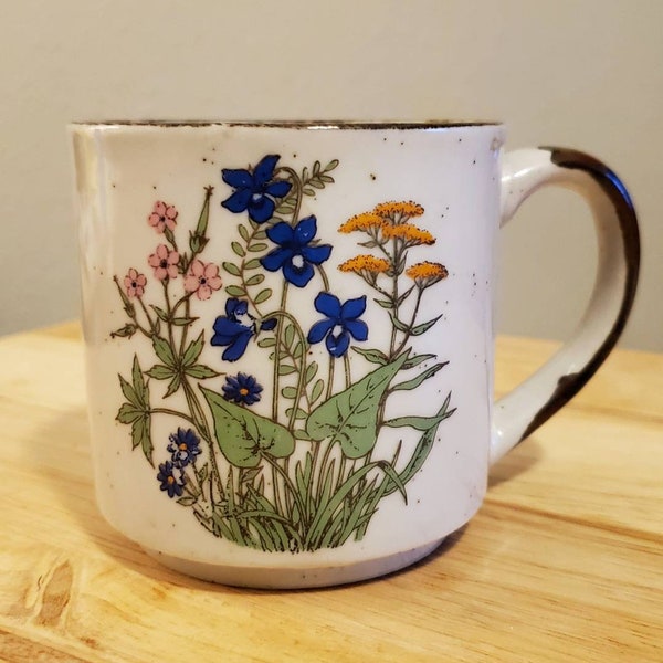 Vintage Floral Stoneware Mug