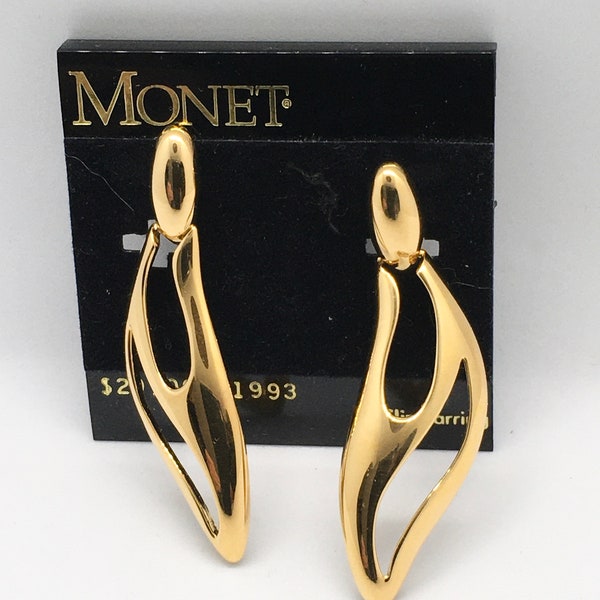 Monet Large. Gold Vintage  Dangle  Earrings Gorgeous New Old Stock signed