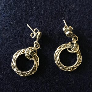 Vintage Sterling Silver Marcasite Hoop  Earrings Beautiful,  Dainty, Classy, Versatile