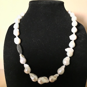 Beautiful Baroque Chunky Pearls High Luster Rhinestone Detail and Sterling Silver 925 Clasp 1990s. Statement Necklace
