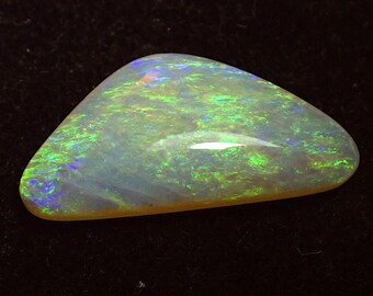 2.64ct -  Australian Crystal Opal Cabachon