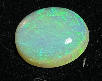 2.72ct Australian Crystal Opal Cabachon