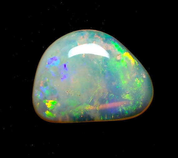 Freestyle Cut crystal Opal