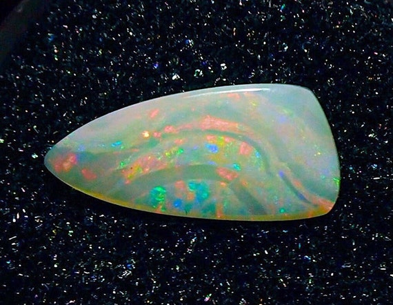 Australian Opal - Pendent picture stone.