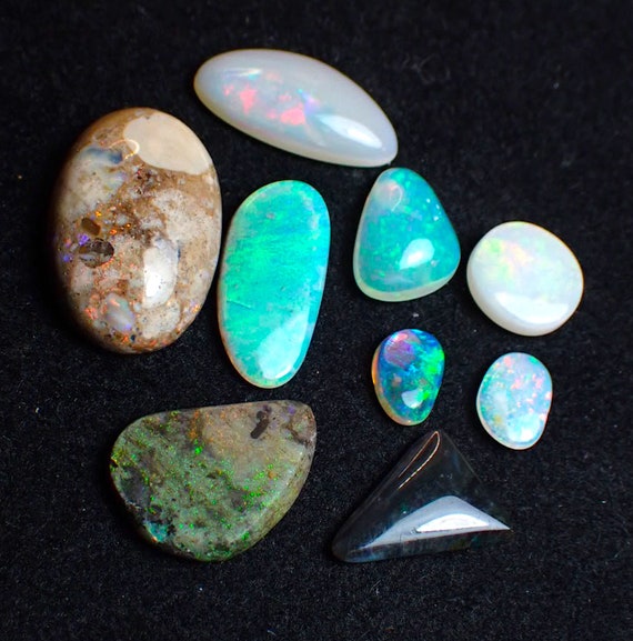 9.95ct Australian Opal Assorted Stones. 9 Pce