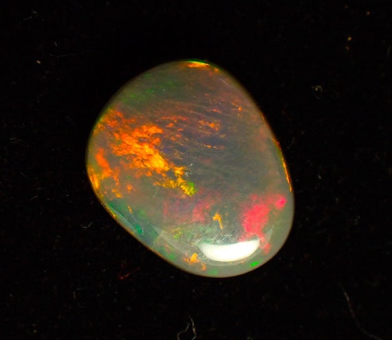 Lightning Ridge Black Opal - 1..83ct