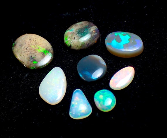 8.62ct Australian Opal Assorted Stones. 8 Pce