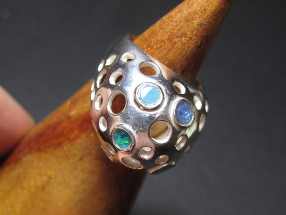 Australian Opal Ladies Ring - approx 1ct