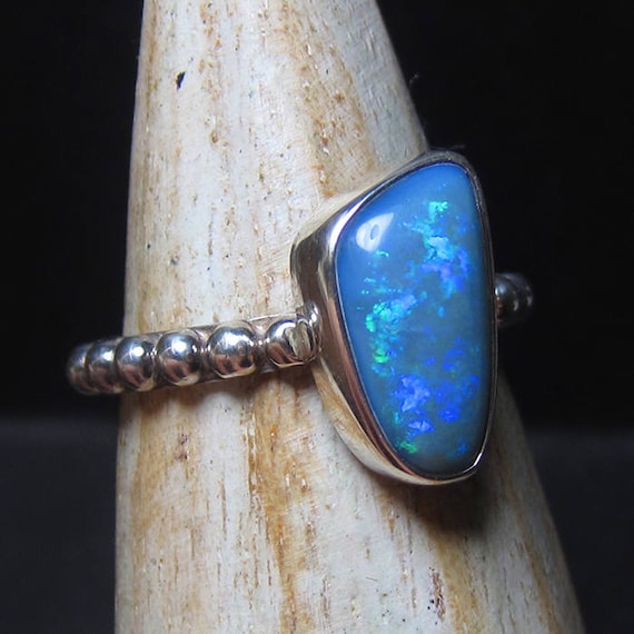 Australian Opal Ladies Ring - US8 1/4