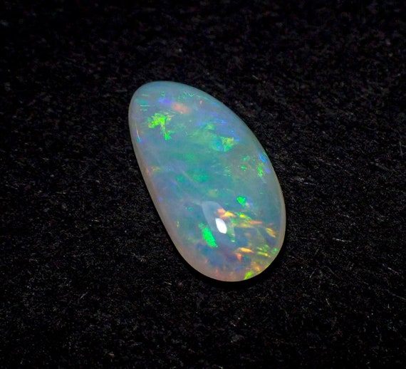 Australian Crystal opal #824