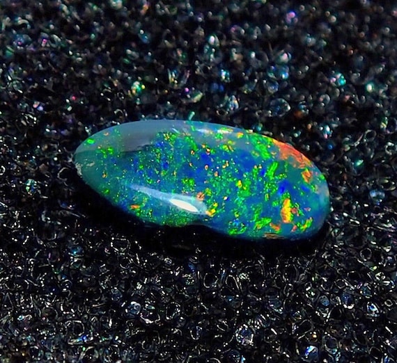 Lightning Ridge Black Opal