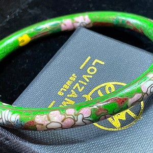 Vintage Chinese Green Cloisonné Flower Enamel Bangle Bracelet - 1960&#39;s