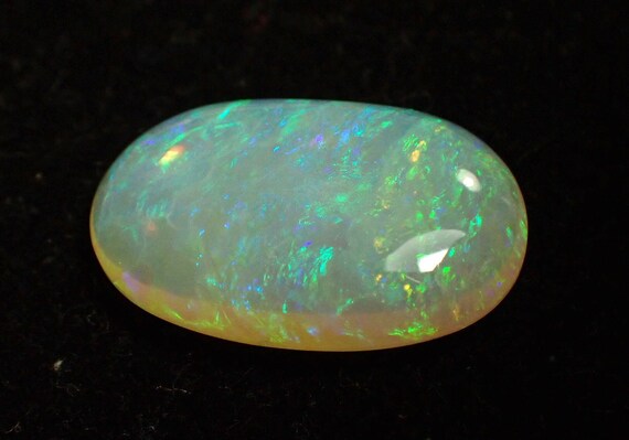 3.28ct Australian Crystal Opal Cabachon