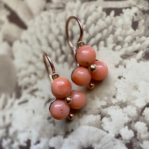Antique Victorian Beidermeier Triple Coral Cabochon Trefoil Sleeper Hoop Earrings in 14k Gold, Dangle, Drop, 1800s, Dormeuse, Clover, Dainty