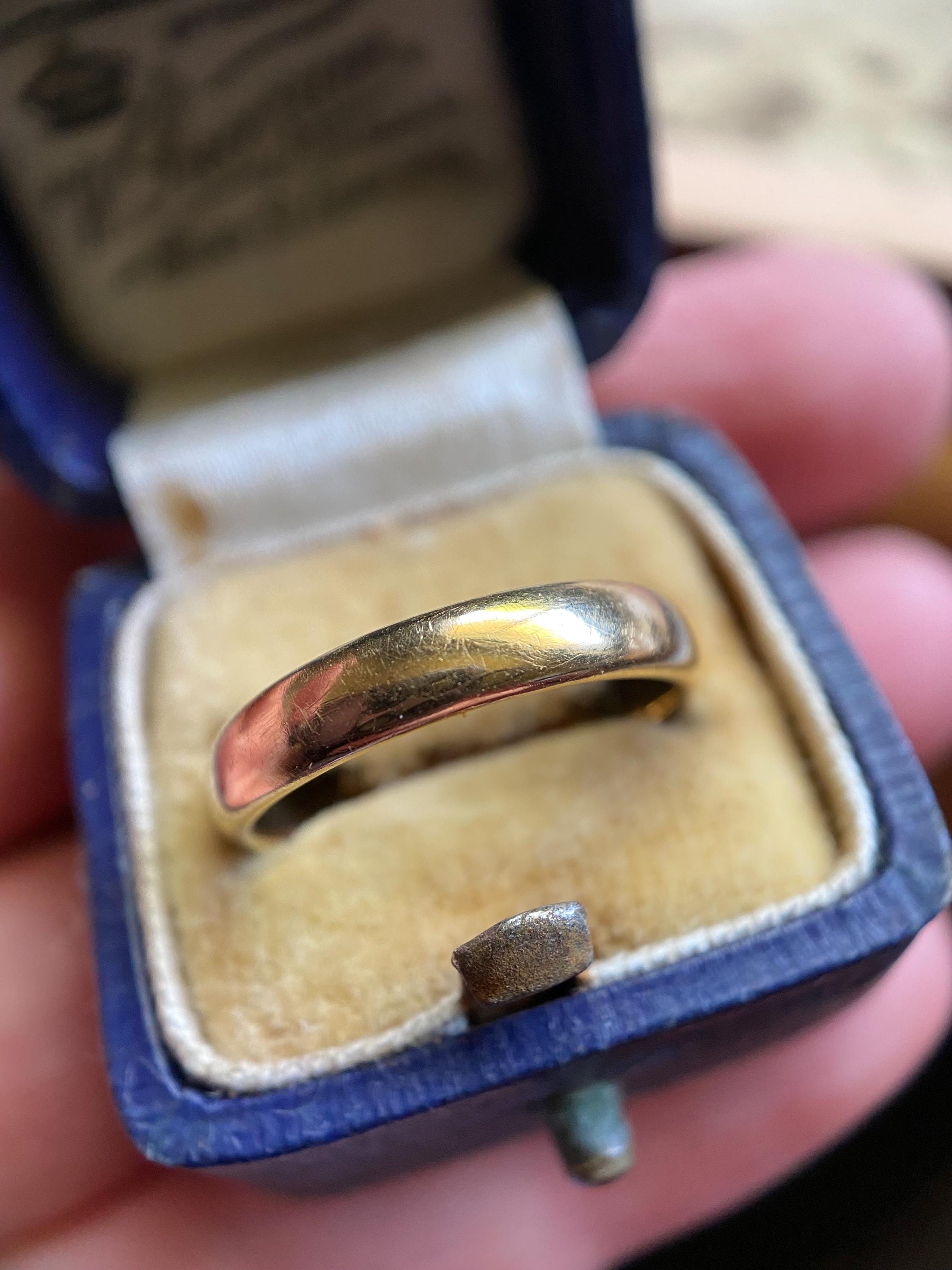 Vintage Plain Stackable Thick Donut Wedding Ring Band in Solid 18k